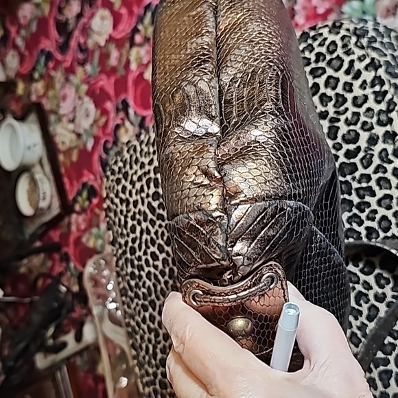 Donald Pliner copper colored leather bag - Picture 10 of 13